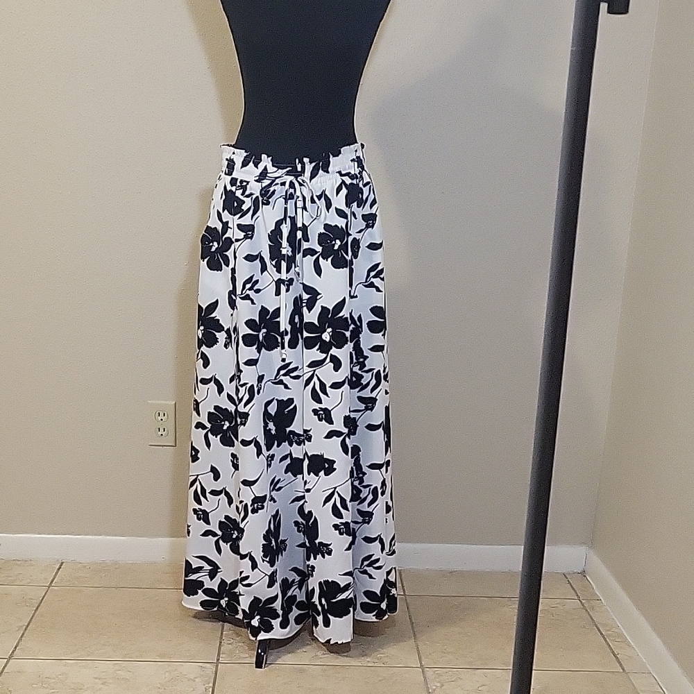 Elegant Floral Wide Leg Pants